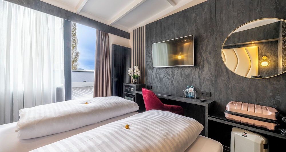 Amedia Express Salzburg City