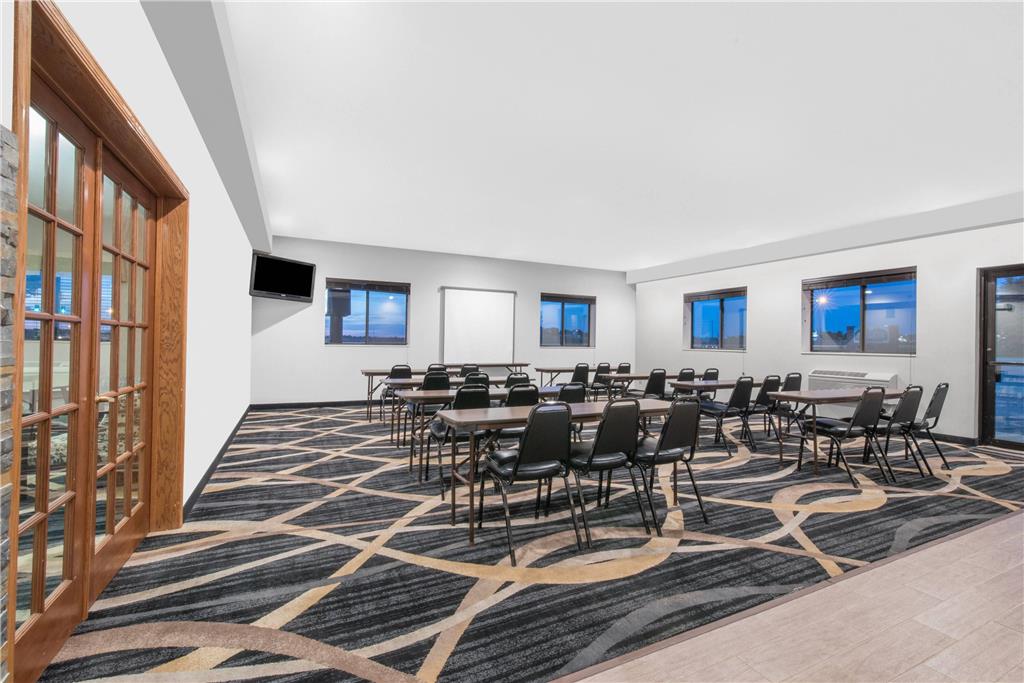 Days Inn by Wyndham Watertown - photo 15