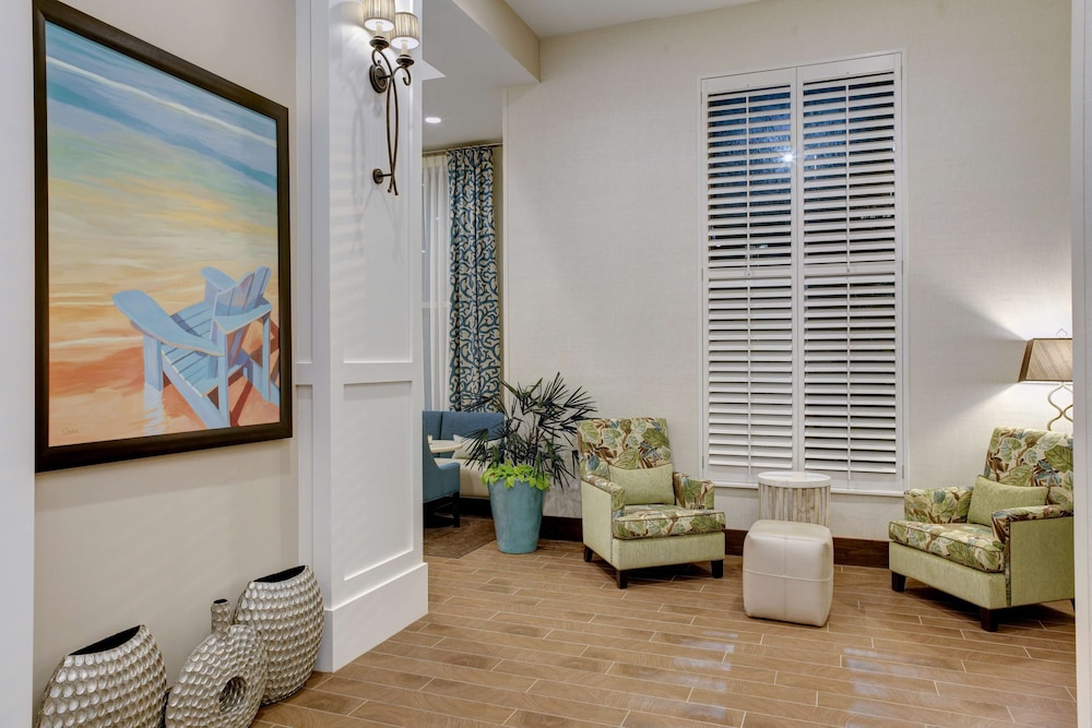 Hampton Inn & Suites Vero Beach Downtown - photo 4