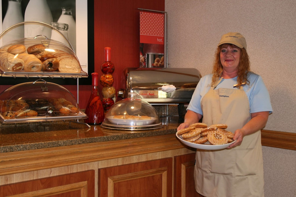 Hampton Inn White River Junction - photo 21