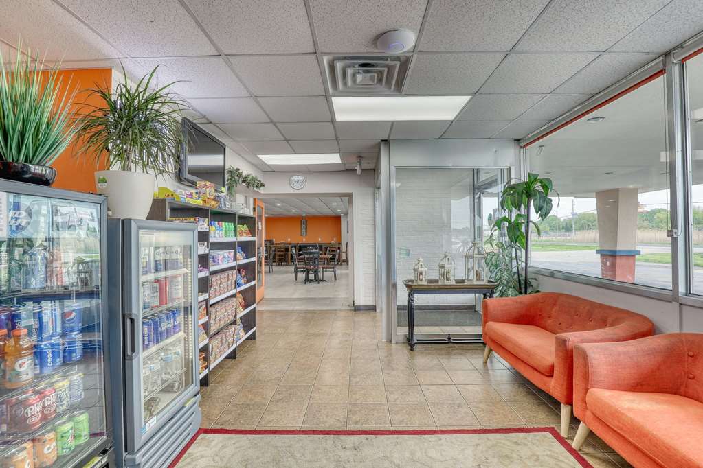 Suburban Studios Neenah Appleton - photo 13