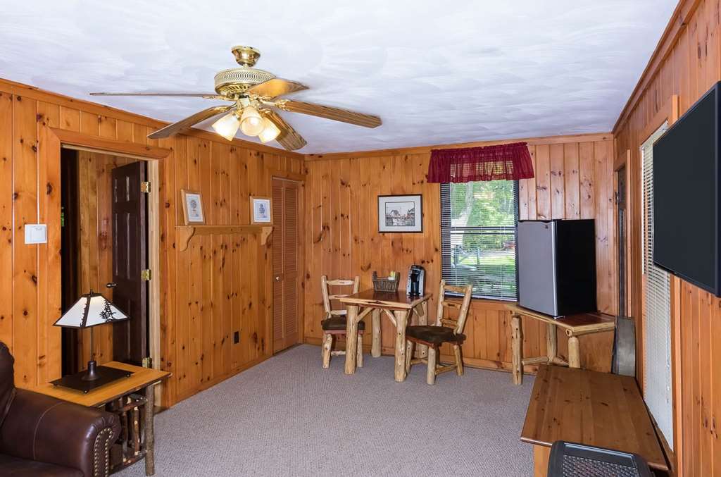 Great Pines - photo 10