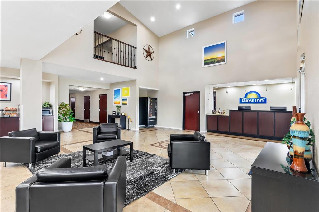 Days Inn by Wyndham Rockdale Texas - photo 7