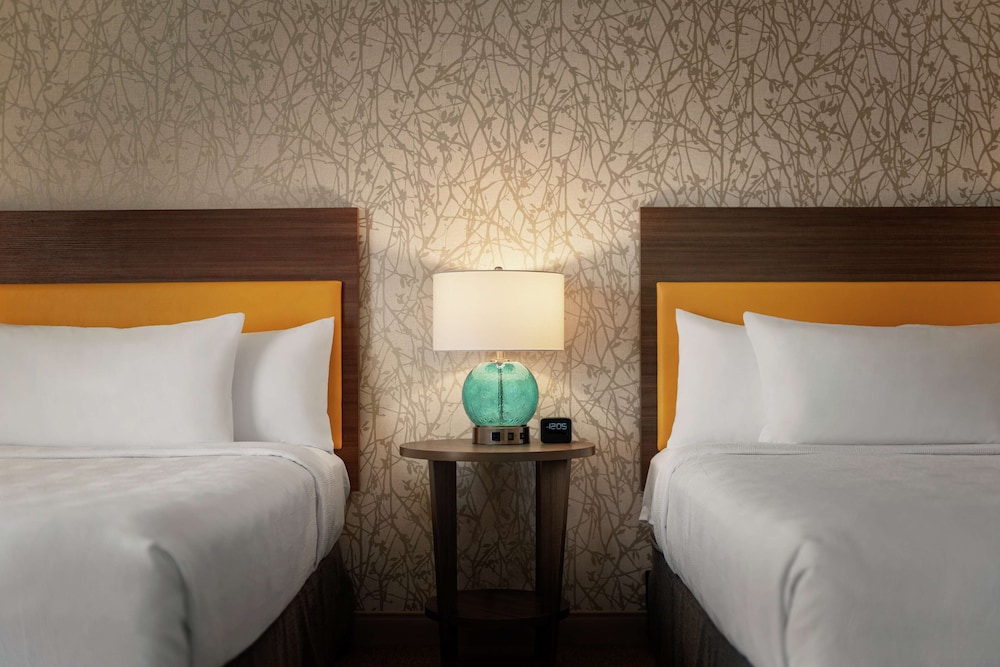 Home2 Suites by Hilton Ephrata - photo 15