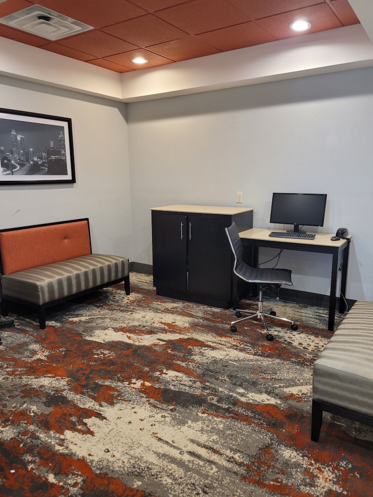 Comfort Inn & Suites Carrollton - photo 45