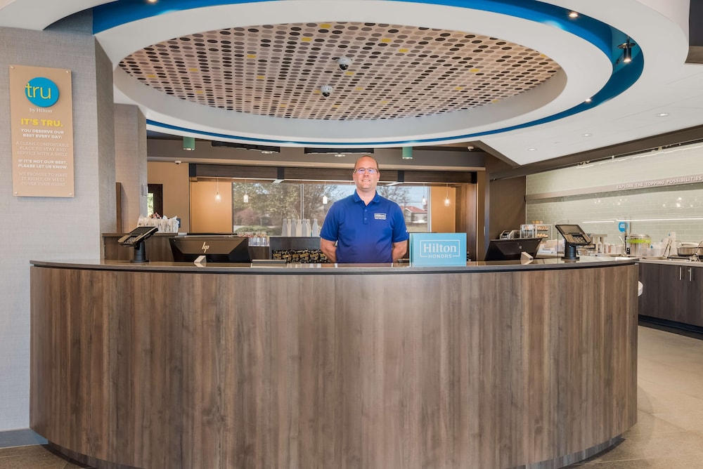 Tru by Hilton Greensboro - photo 4