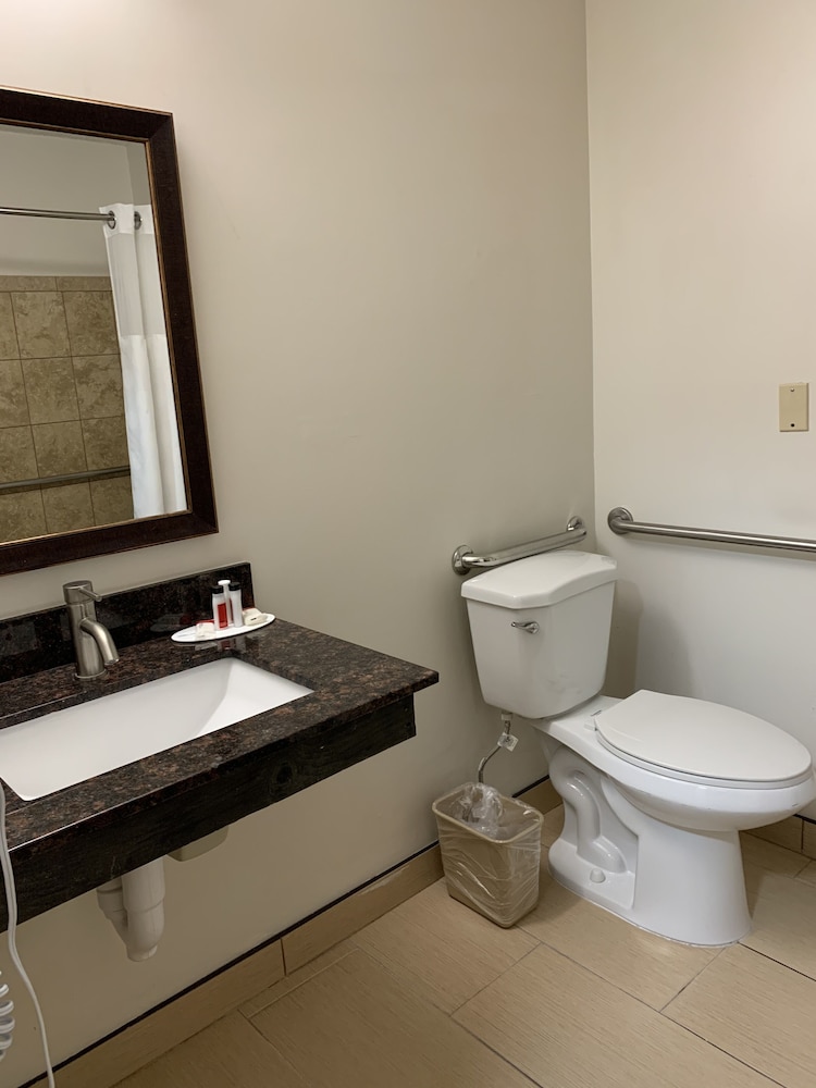 Ramada by Wyndham Santa Fe - photo 26