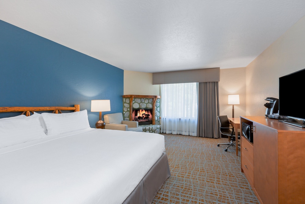 Holiday Inn Resort The Lodge At Big Bear Lake by IHG - photo 19
