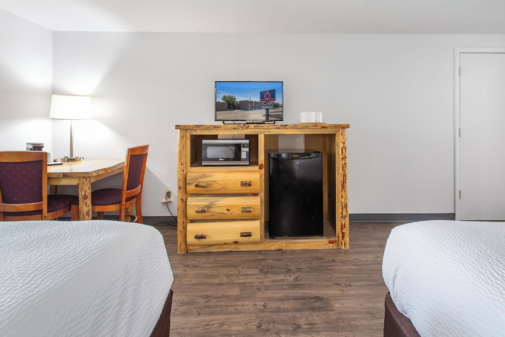 Studio 6 Suites Butte MT I 90 I 15 - photo 6