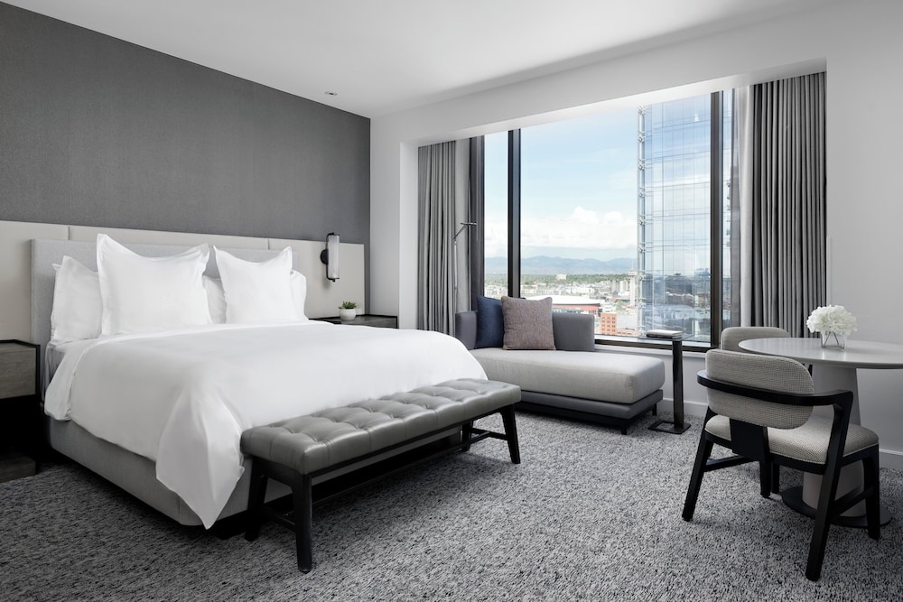 Four Seasons Hotel Denver - photo 15