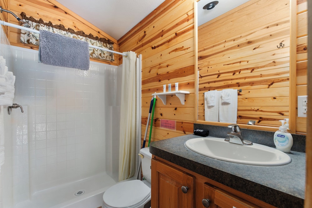 Robinhood Village Resort - photo 85