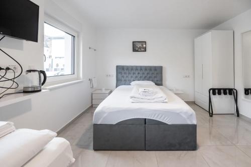 Rooms By Staystay I 24 Hours Check In — Nuernberg