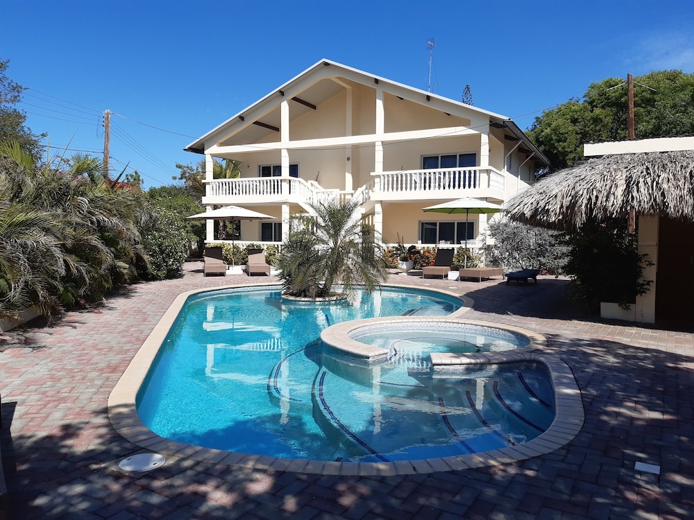 Wayaca Mini Resort - last minute hotel in Willemstad
