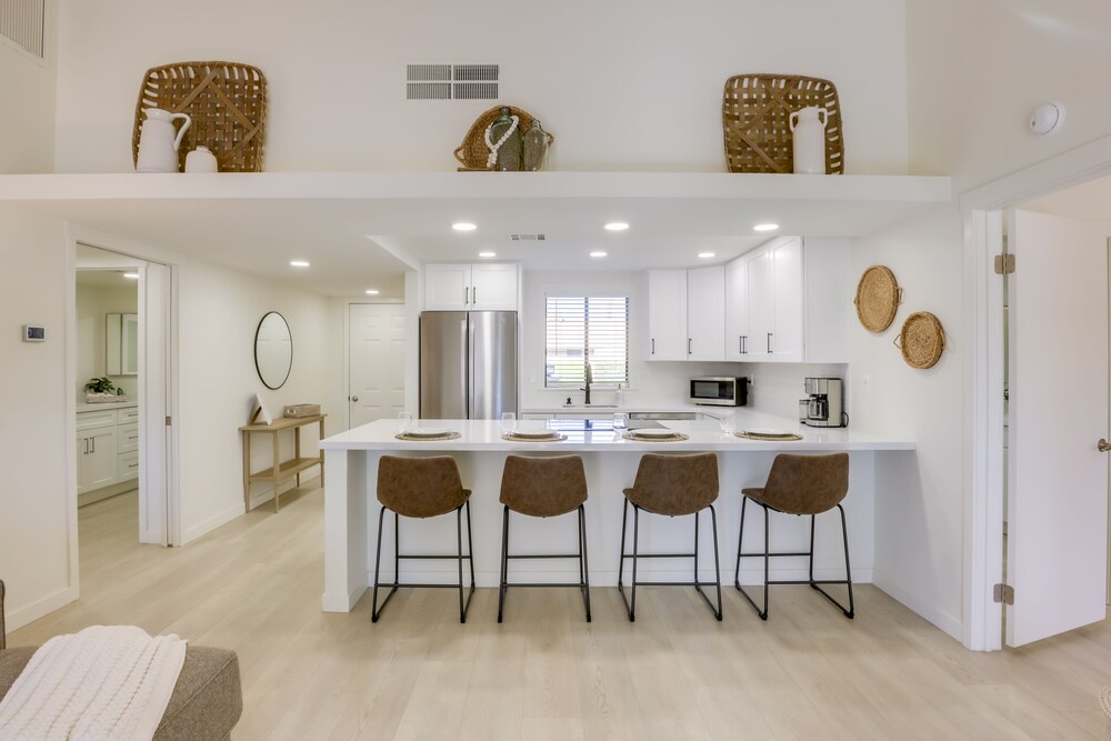 Resort style Palm Desert Rental: Pickleball Courts - photo 9