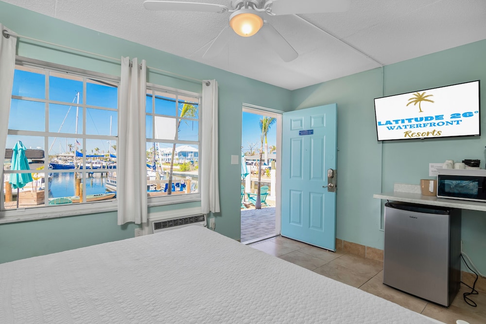 Latitude 26 Waterfront Boutique Resort Fort Myers Beach - photo 16