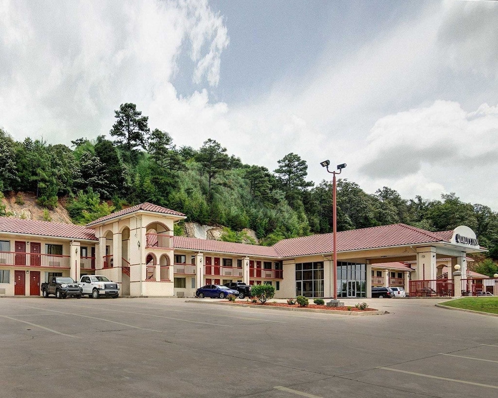 Quality Inn Conway Greenbrier - photo 4