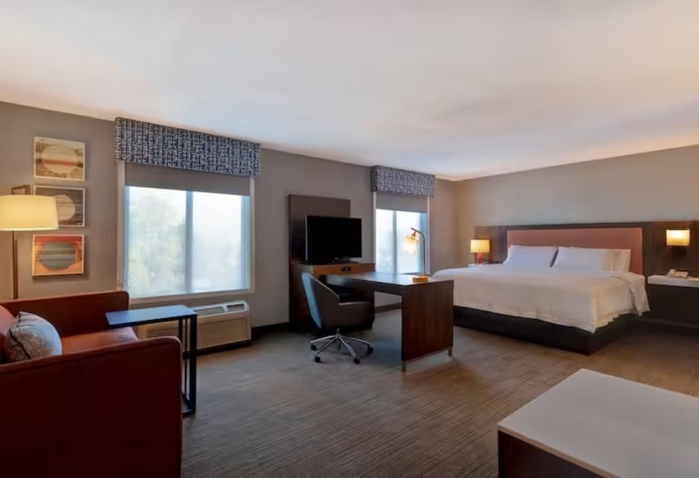 Hampton Inn & Suites Rohnert Park Sonoma County - photo 10