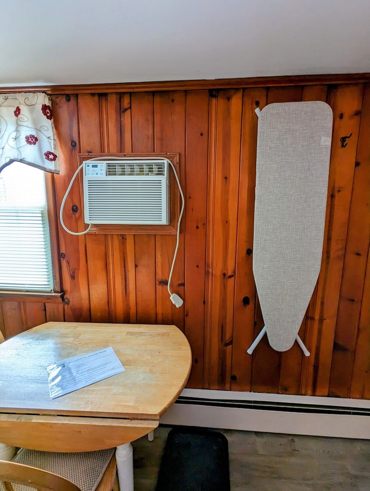 Riverside Motel - photo 35