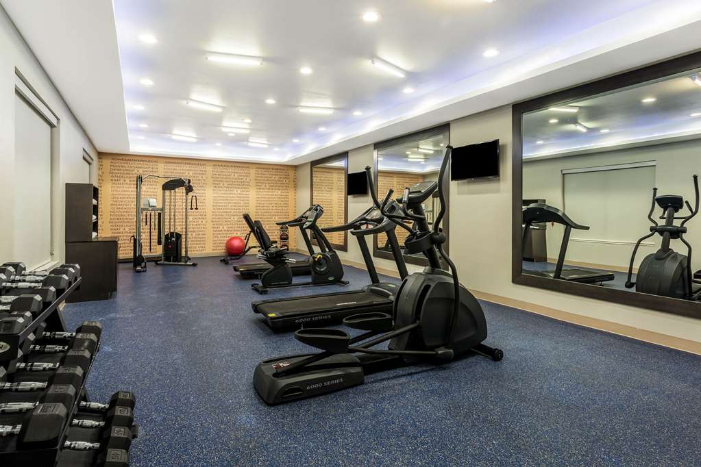 La Quinta Inn & Suites by Wyndham Odessa N. Sienna Tower - photo 9