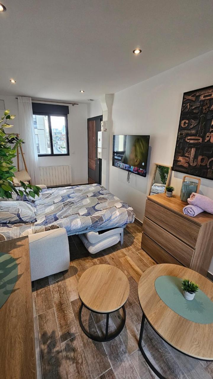 Comfortable Studio in Bezons — Bezons — photo 4