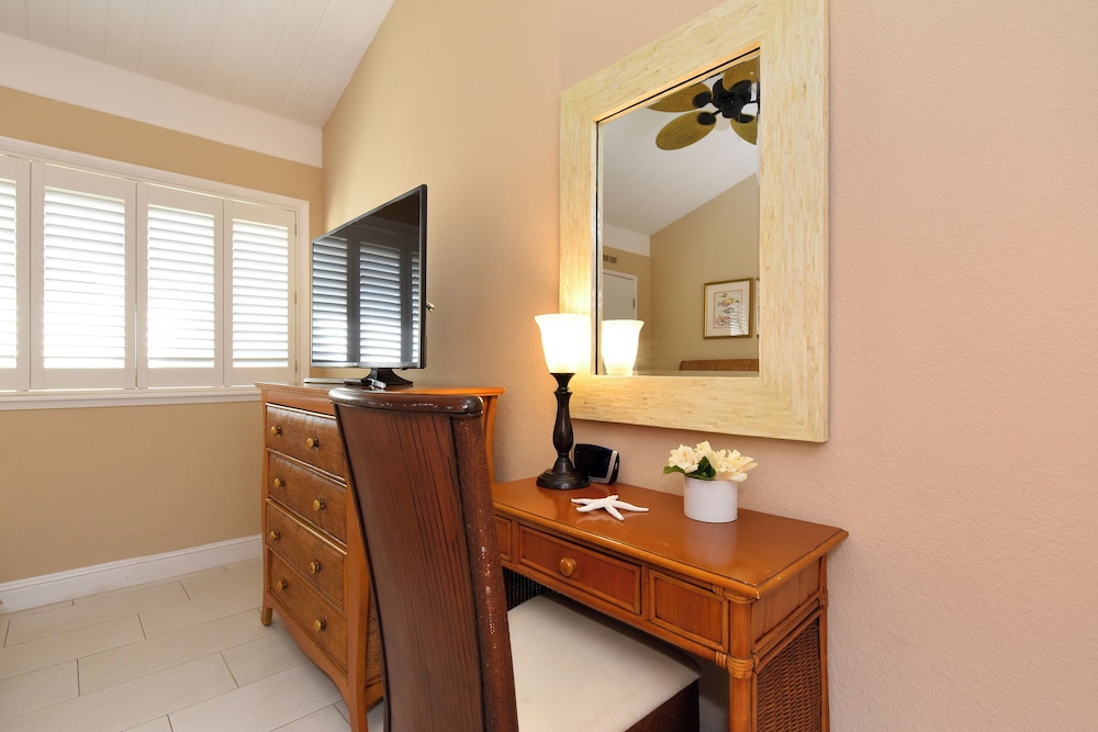 Napili Point C40 NP C40 Beautiful OceanFront 2BD Ocean View AC - photo 34
