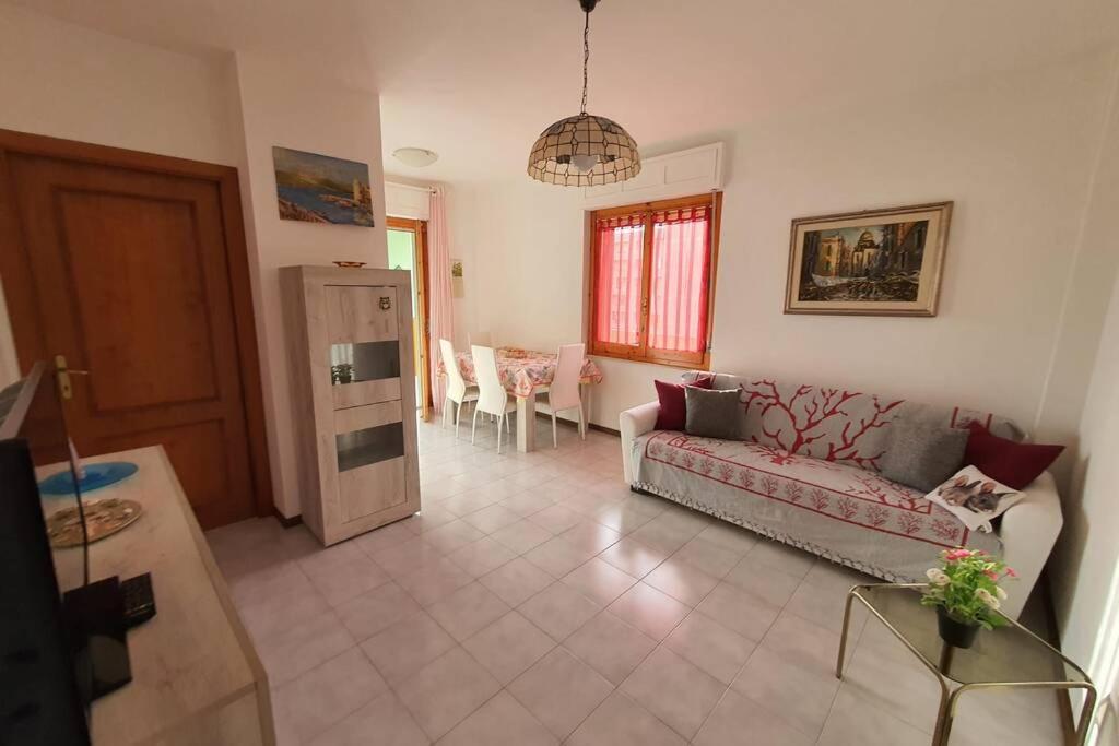 Casa Bianchina — 4-Star Luxury Hotel in Quartu Sant'elena, Italy