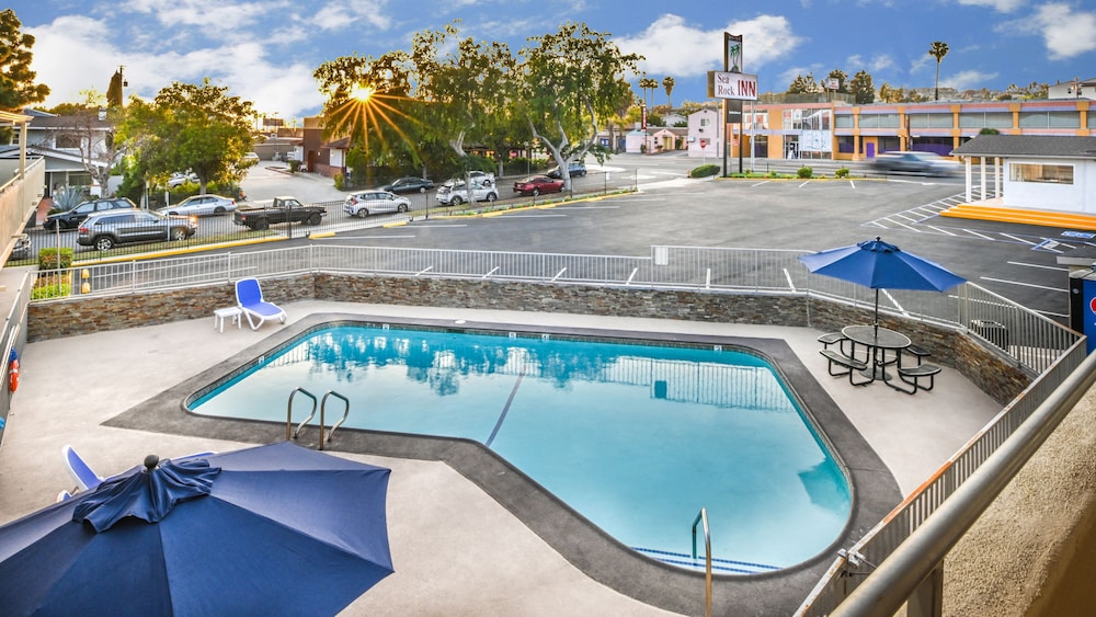 Sea Rock Inn Long Beach - photo 39