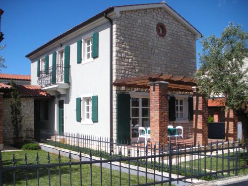 Villas Nika & Petra — 4-Star Luxury Hotel in Porec, Croatia