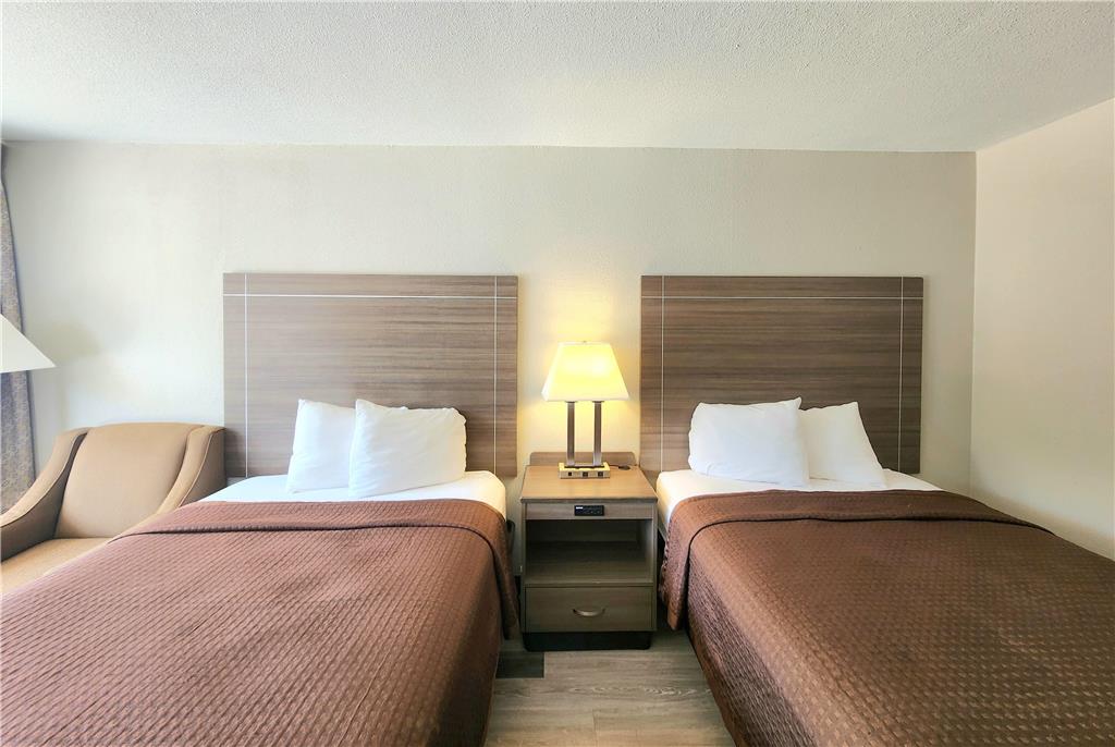Days Inn by Wyndham Seguin TX - photo 9