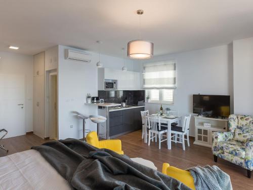 Amorino of Dubrovnik Apartments Studio Apartment with Terrace and Sea View Apartment Lavanda