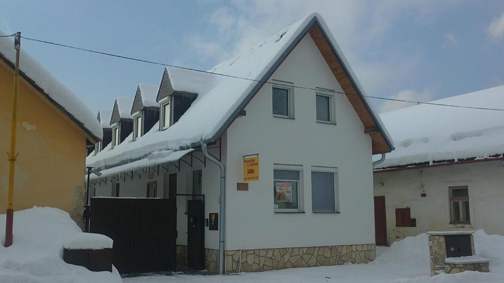Penzión U Johna — hotel in Vysne Ruzbachy