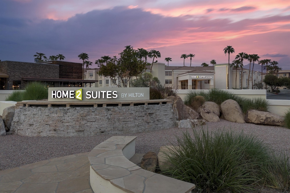 Home2 Suites by Hilton Scottsdale Old Town — hotel in Scottsdale