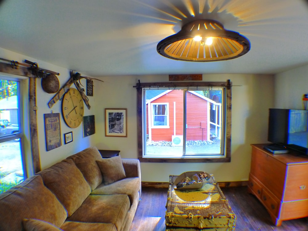 Miner's Camp - photo 89