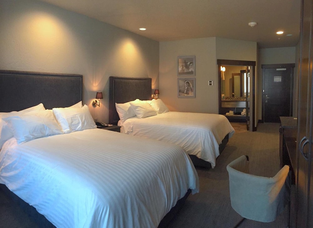 The Firebrand Hotel - photo 11