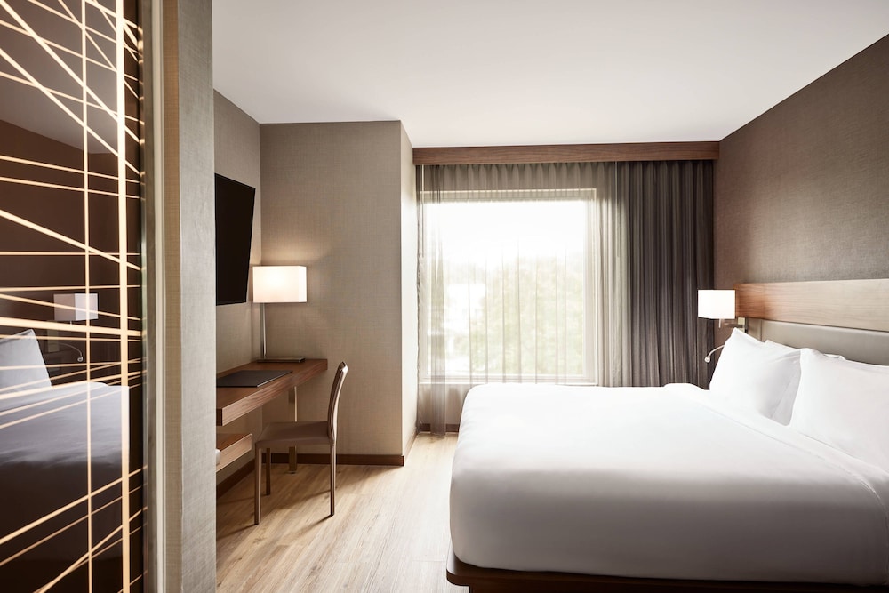 AC Hotel Atlanta Perimeter - photo 11
