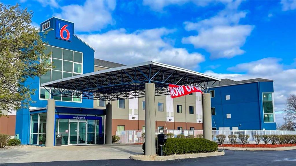 Motel 6 Caseyville IL Caseyville Il - photo 8