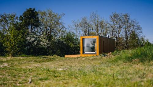 Glamping Na Vyhlídce pet-friendly hotel Dolni Kounice