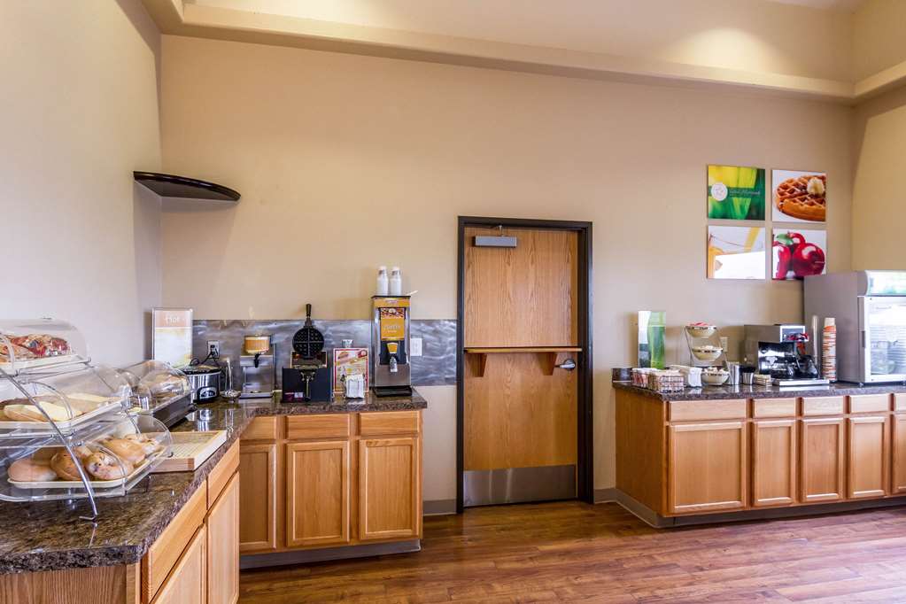 Quality Inn Selah North Park - photo 25
