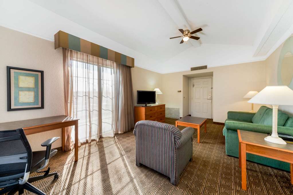 La Quinta Inn by Wyndham Bossier City - photo 22