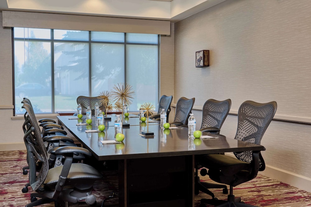 Hilton Garden Inn Anchorage - photo 27