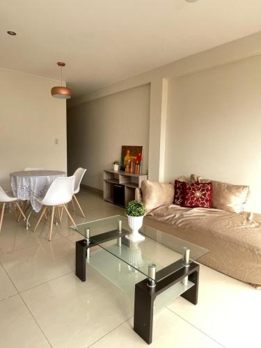 Hermoso departamento en pueblo libre cerca al aeropuerto — 4-Star Luxury Hotel in Lima, Peru