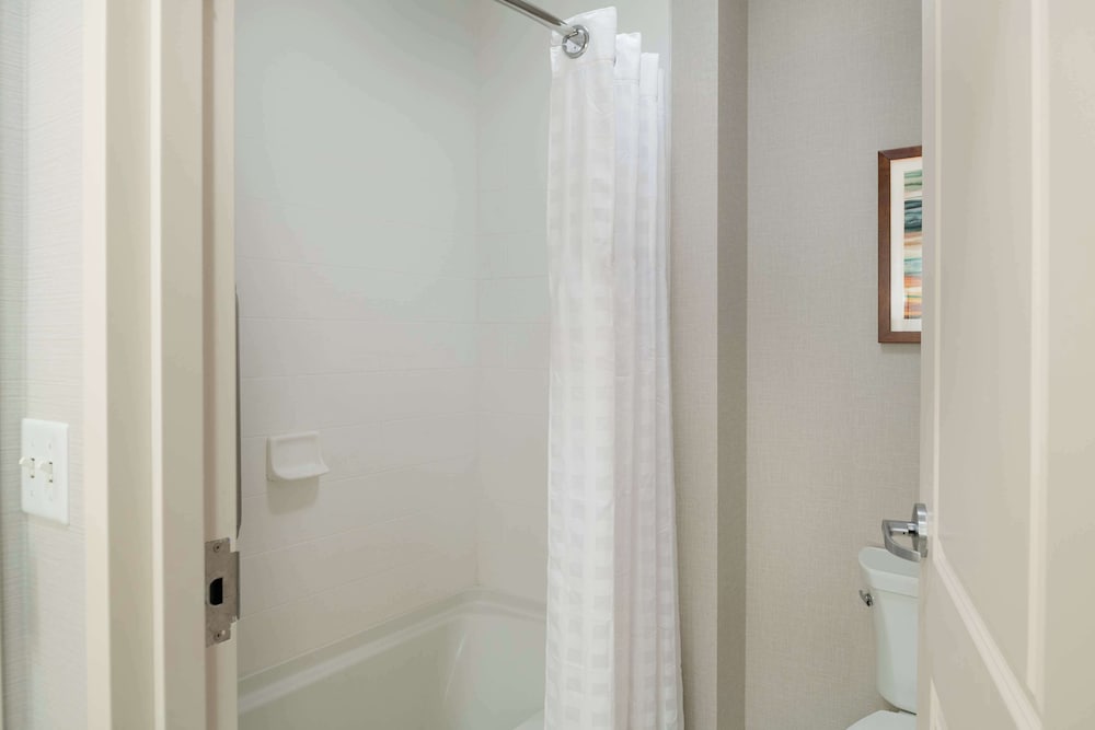 Homewood Suites by Hilton Gateway Hills Nashua - photo 24