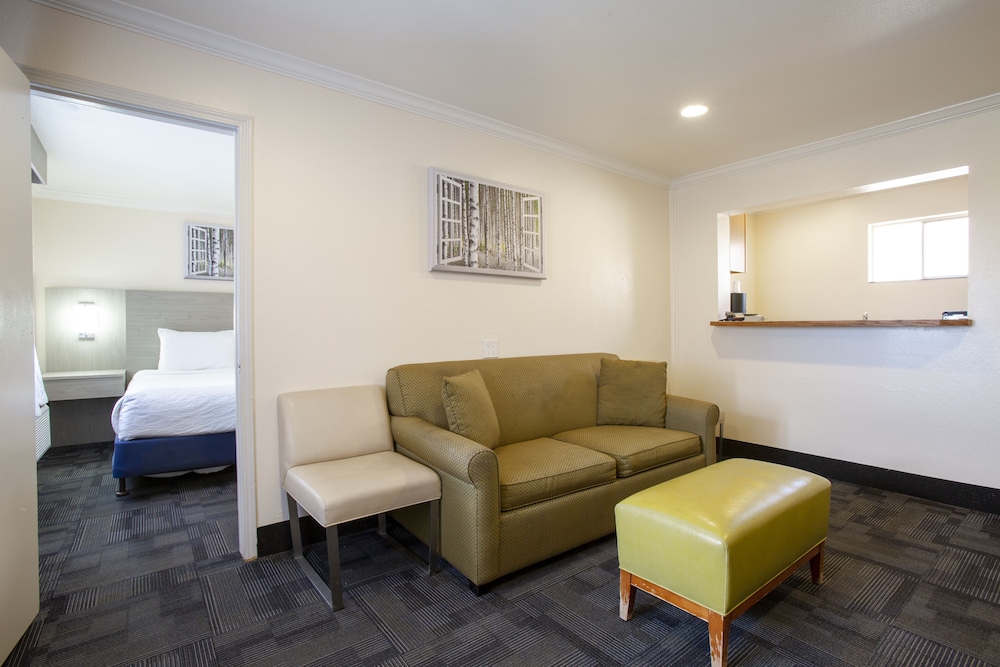 Hotel Aspen InnSuites Flagstaff Grand Canyon - photo 36