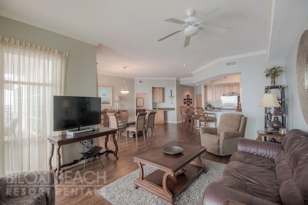 Legacy Towers I Penthouse - photo 22