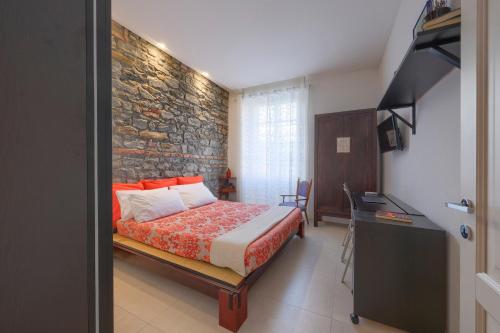 Appartamento Con 2 Bagni AC E Wifi a Due Passi Dalla Stazione E Dal Centro Storico — 4-Star Luxury Hotel in Florence, Italy
