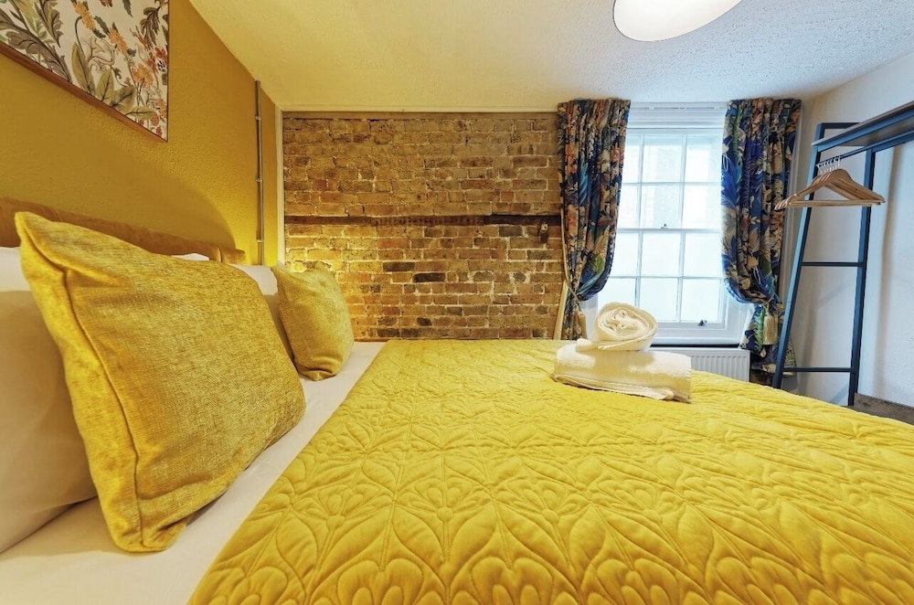 Second Nest Margate four Bedroom Apartment — 4-Star Luxury Hotel in Margate, United Kingdom