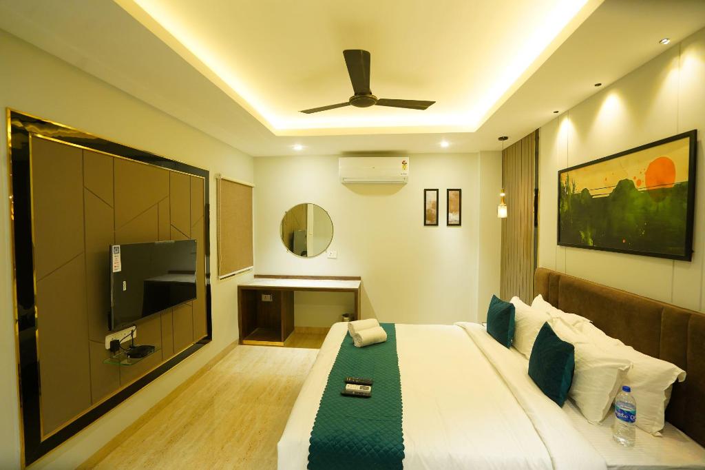 Hotel North Side - last minute hotel in Indore