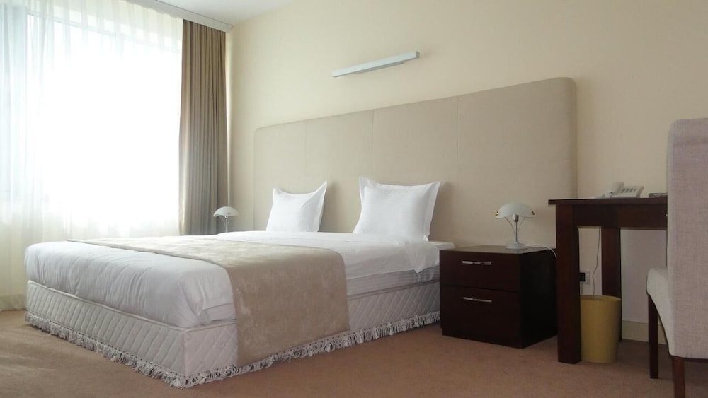 Kur Hotel — Mingelchaur — photo 5