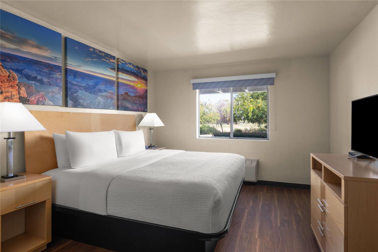 Days Inn by Wyndham Chino Valley - photo 12
