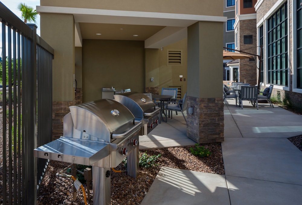 Staybridge Suites Phoenix Biltmore Area by IHG - photo 44